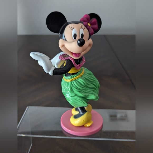 Minnie Mouse Hula Dance Bobble Figure - Picture 3 of 9